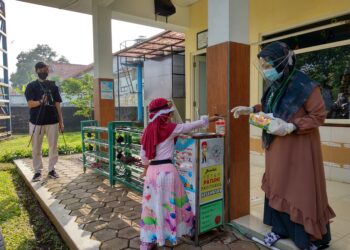 Pembiasaan cuci tangan