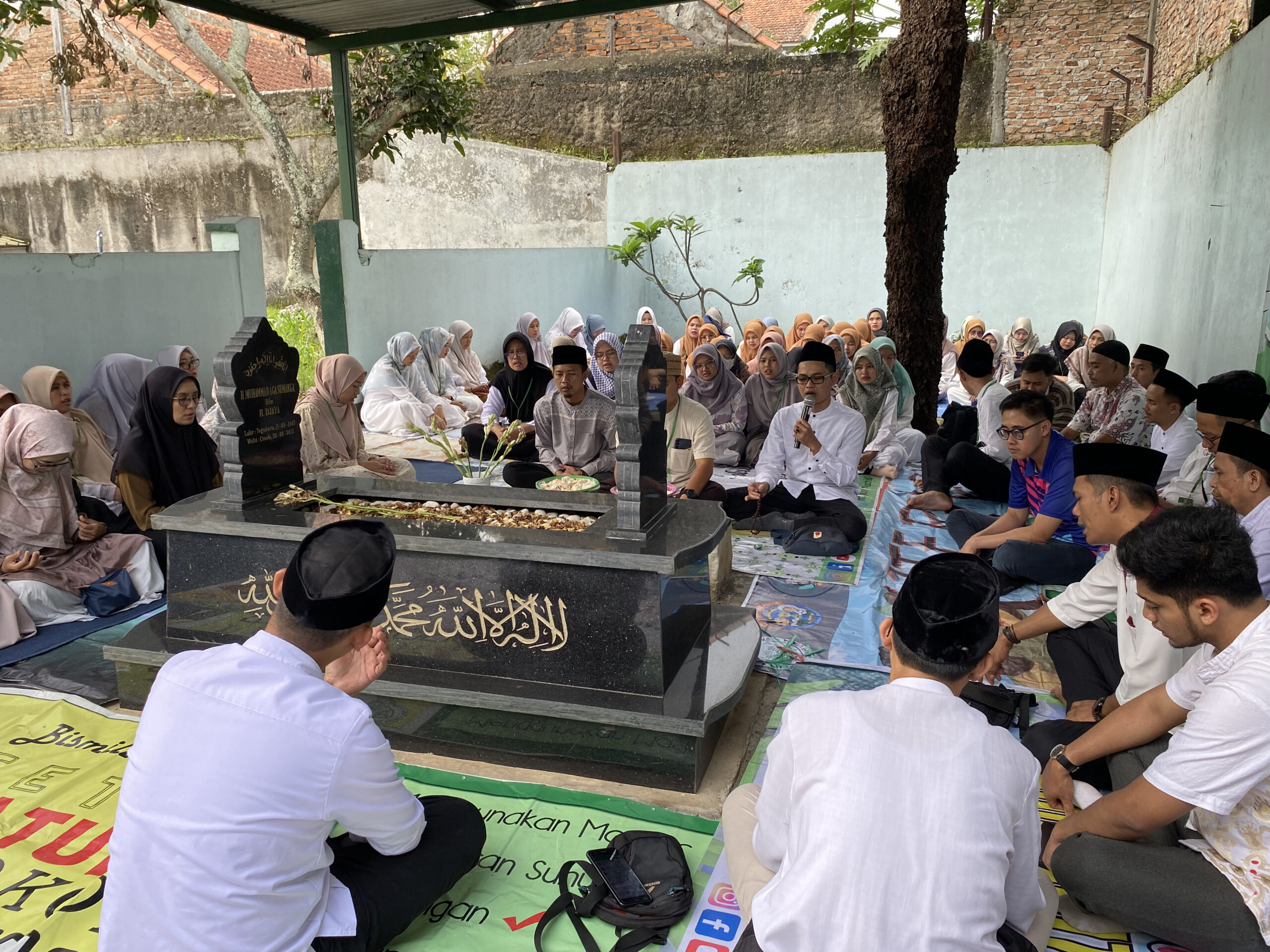 Ziarah Makam Pendiri