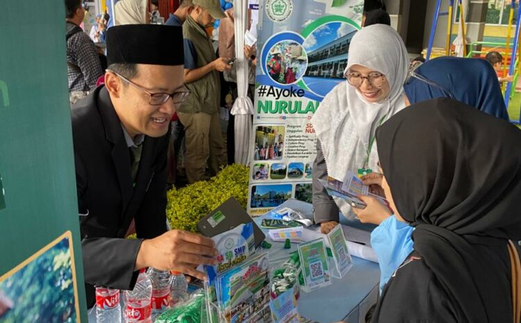 Tim SPMB Nurul Aulia di Edufair TP Bunda Floria