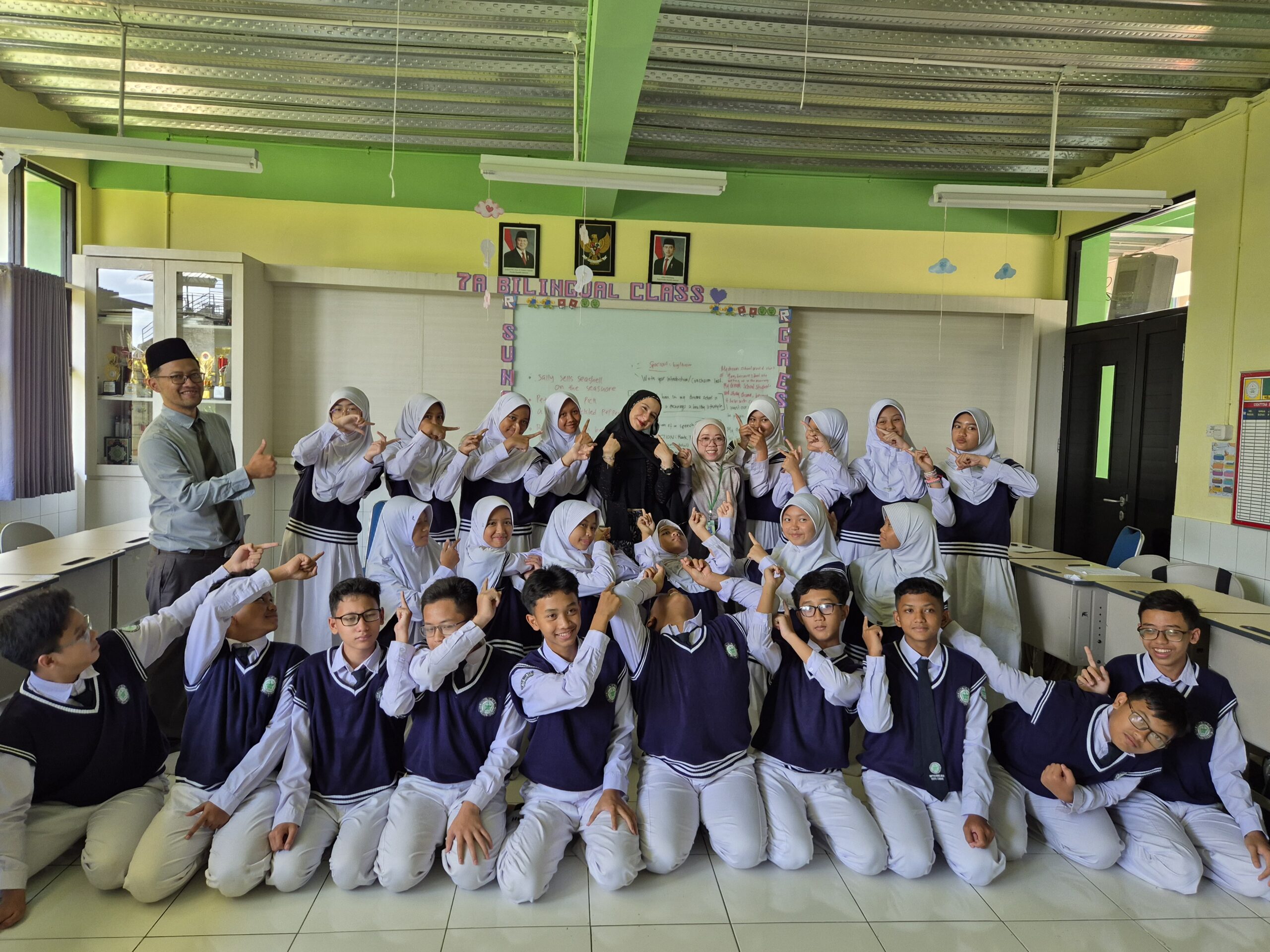  MEET & GREET WITH MISS SIRRIS FROM AUSTRALIA 